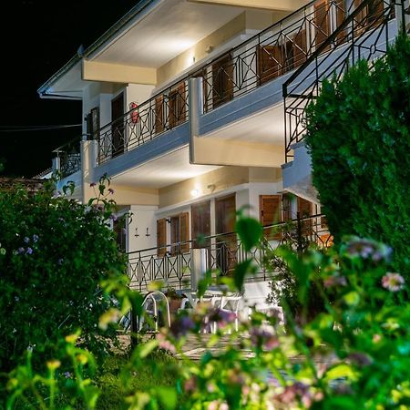 Hotel Sarikas 폴리크로노 외부 사진