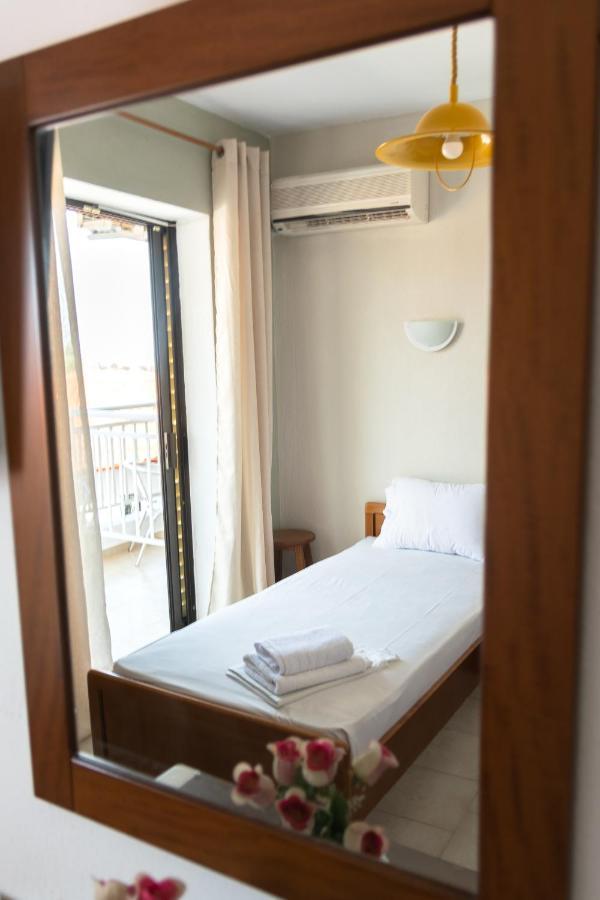 Hotel Sarikas 폴리크로노 외부 사진