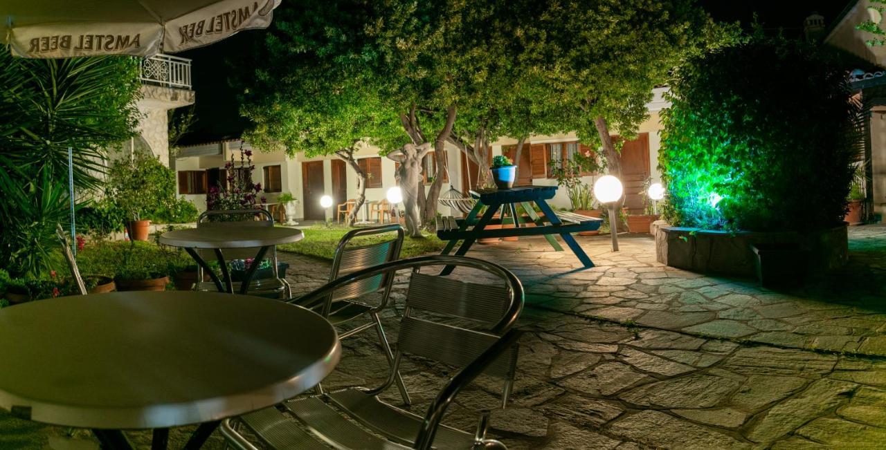 Hotel Sarikas 폴리크로노 외부 사진